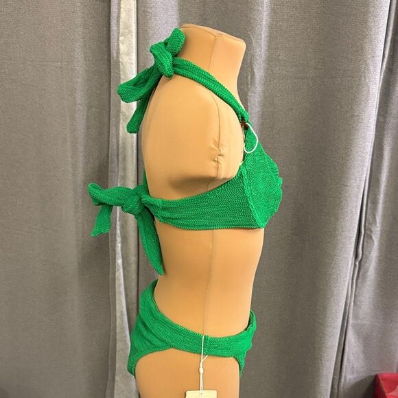 Monday Green Halter Bikini Set - Picture 15 of 16